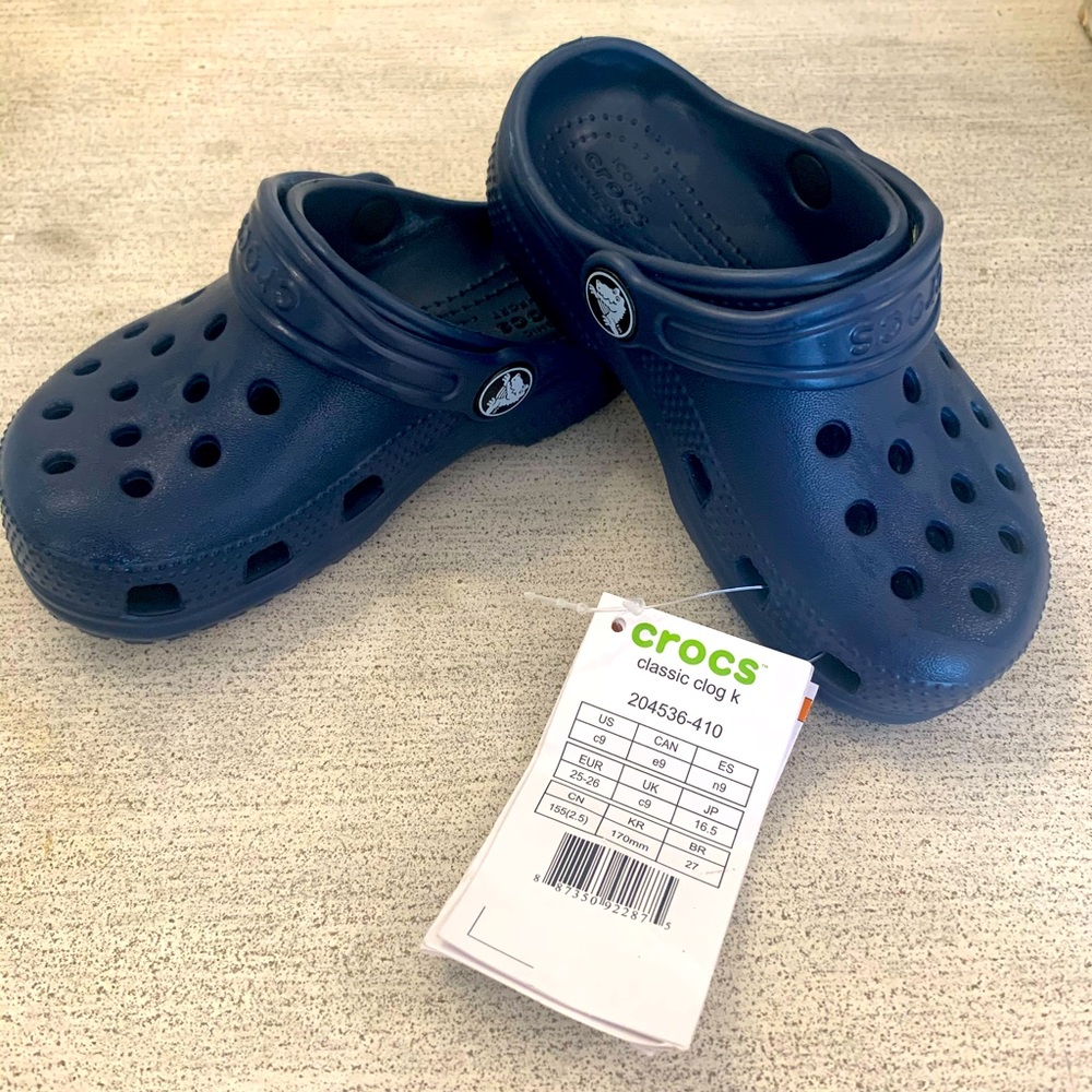 Brand new Croc’s Kids classic navy slip-on clog-C9